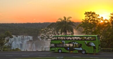 Foz do Iguaçu discute novas regras para transporte turístico