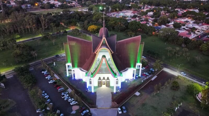 Turismo religioso avança como motor de desenvolvimento econômico e cultural no Paraná Turismo religioso avança como motor de desenvolvimento econômico e cultural no Paraná