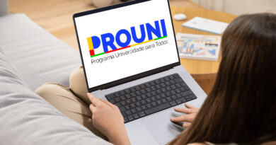 Inscrições para o ProUni estão abertas com mais de 29 mil bolsas de estudo no Paraná Inscrições para o ProUni estão abertas com mais de 29 mil bolsas de estudo no Paraná