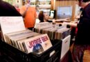 Feira de vinil reúne mais de 4 mil discos neste fim de semana em Foz do Iguaçu Feira de vinil reúne mais de 4 mil discos neste fim de semana em Foz do Iguaçu