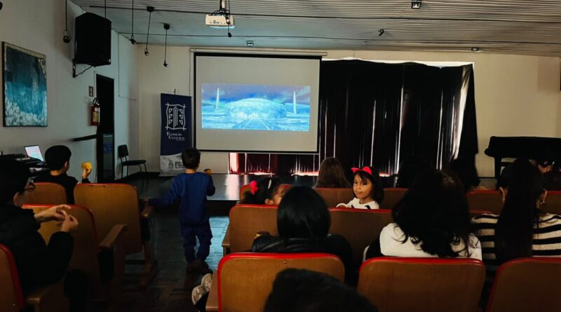 Biblioteca Pública de Foz promove contação de histórias, cinema e teatro gratuito nas férias de julho Biblioteca Pública de Foz promove contação de histórias, cinema e teatro gratuito nas férias de julho