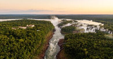 Parque Nacional do Iguaçu terá abertura para visitação a partir das 12h neste domingo Parque Nacional do Iguaçu terá abertura para visitação a partir das 12h neste domingo