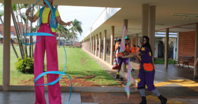 Unioeste de Foz do Iguaçu promove semana de atividades culturais, acadêmicas e de saúde Unioeste de Foz do Iguaçu promove semana de atividades culturais, acadêmicas e de saúde