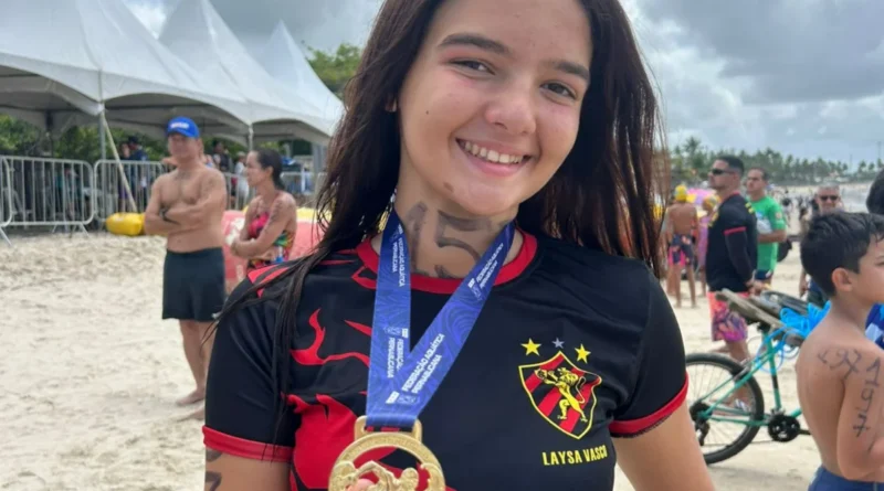 Nadadora do Sport Recife disputa os Jogos da Juventude em Foz do Iguaçu