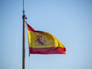 Como obter a nacionalidade espanhola sem ter pais ou avós espanhóis? Veja o passo a passo